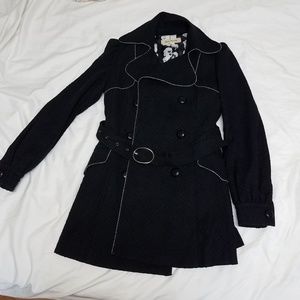 Mcginn trench coat